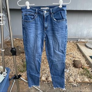 Levis High Rise Skinny Jeans